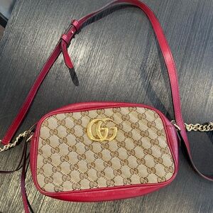 Gucci GG Canvas Marmont Crossbody Bag